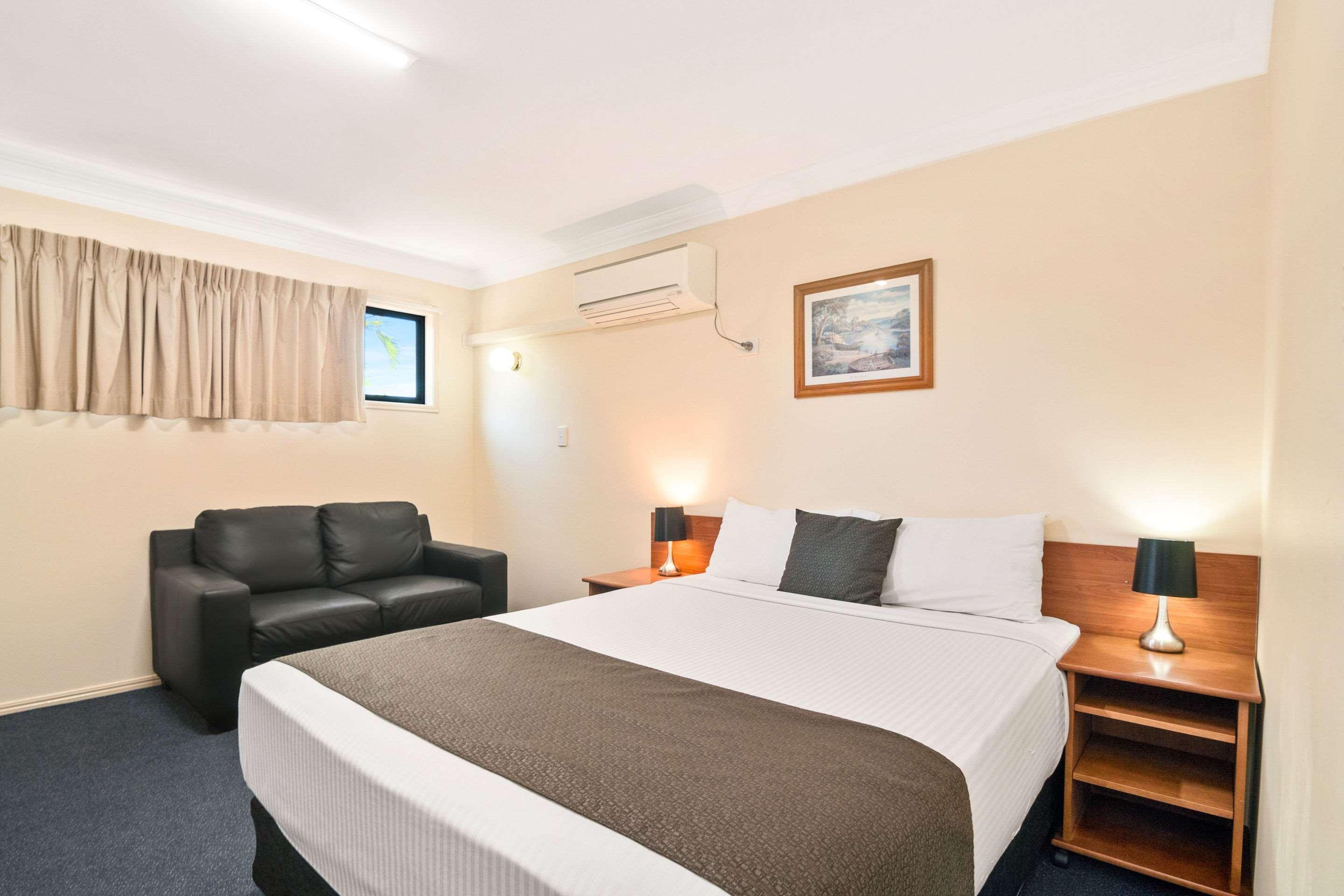 לוגנלי Econo Lodge Waterford מראה חיצוני תמונה