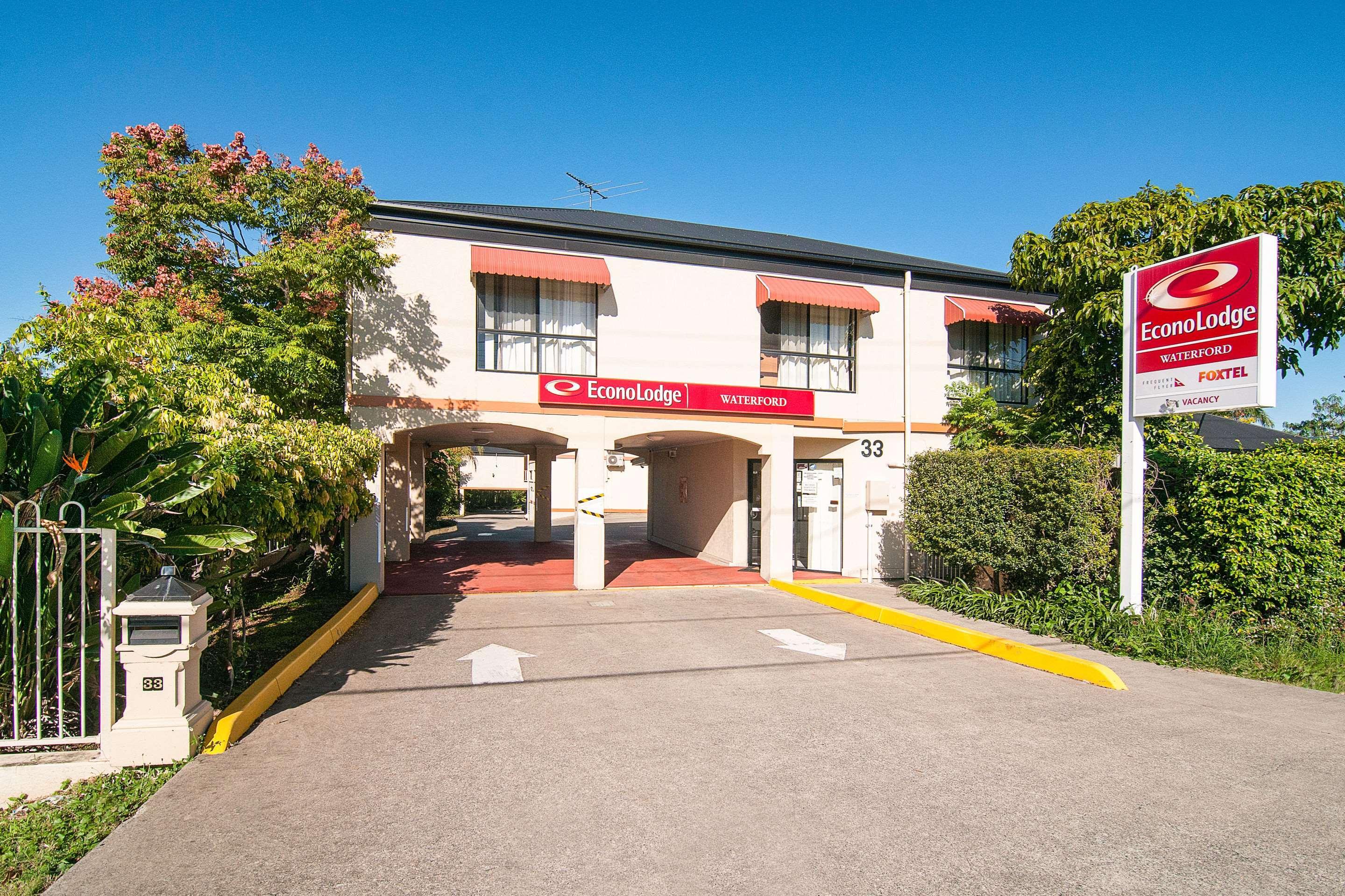 לוגנלי Econo Lodge Waterford מראה חיצוני תמונה