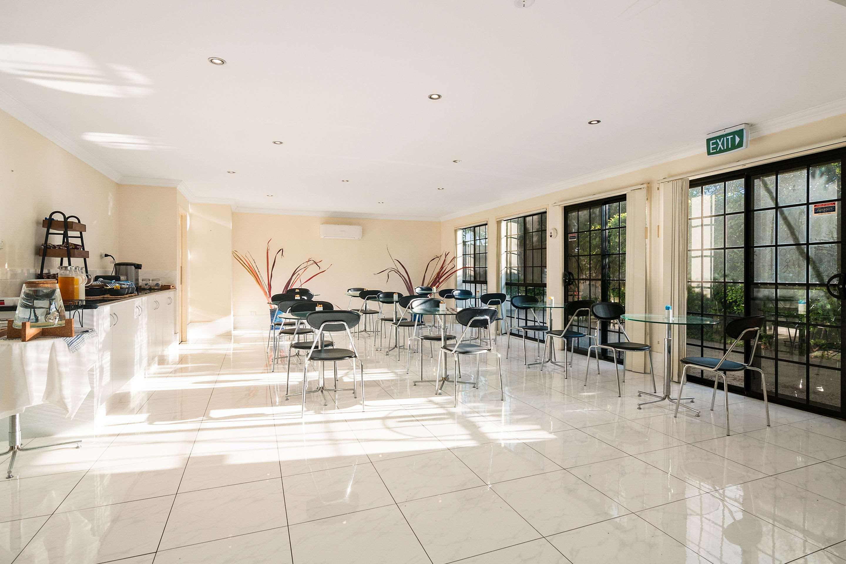 לוגנלי Econo Lodge Waterford מראה חיצוני תמונה