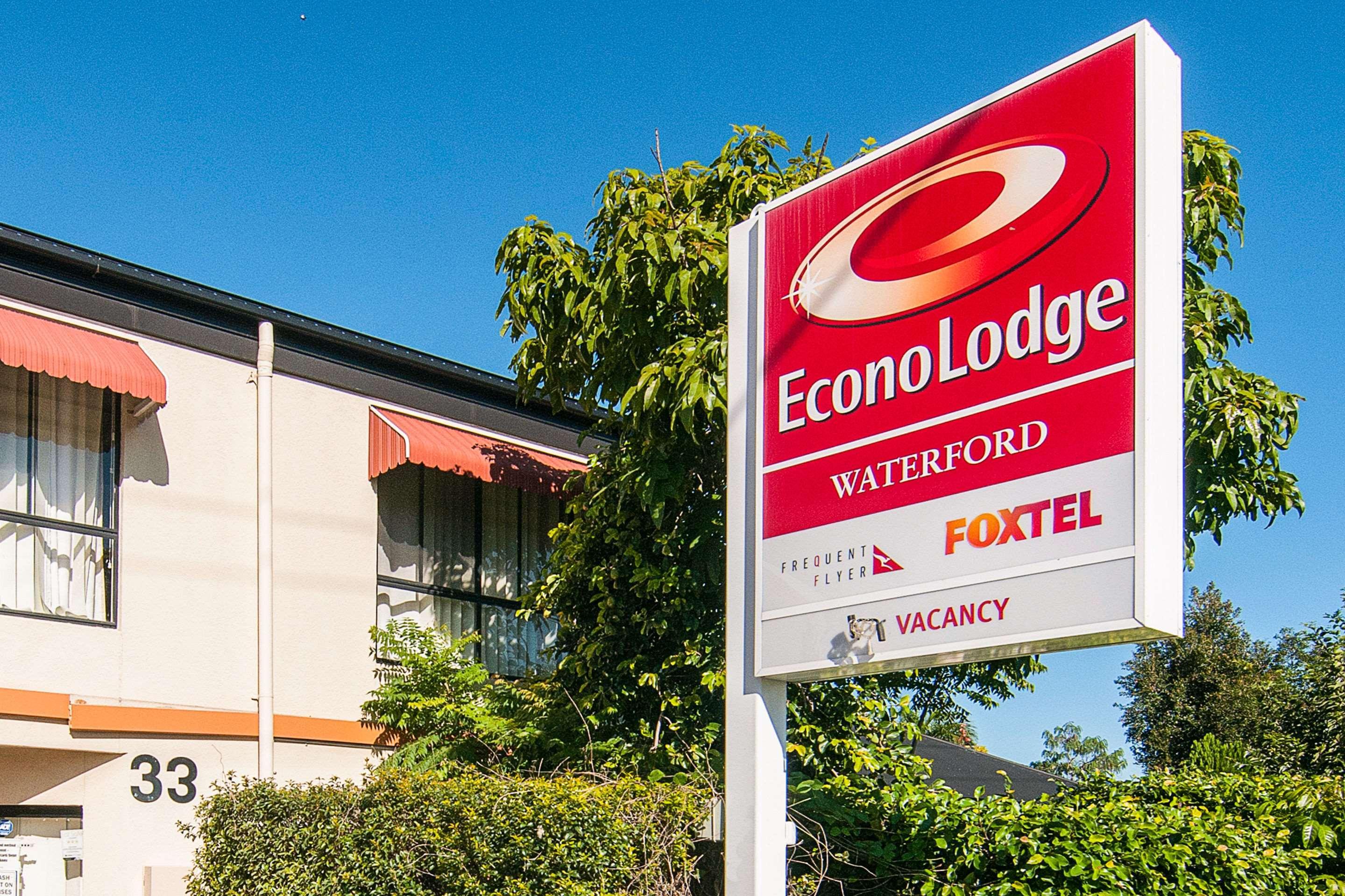 לוגנלי Econo Lodge Waterford מראה חיצוני תמונה