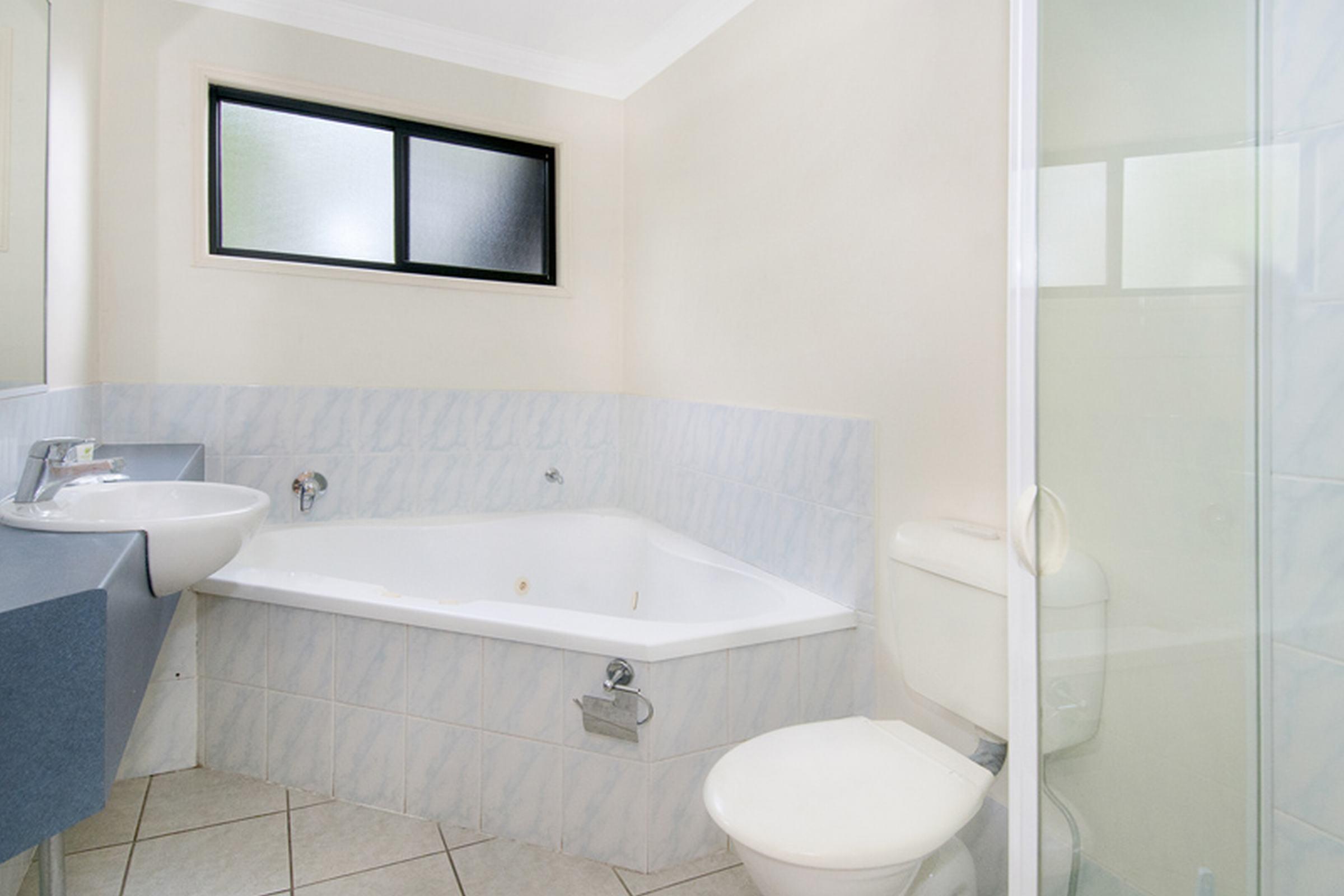 לוגנלי Econo Lodge Waterford מראה חיצוני תמונה