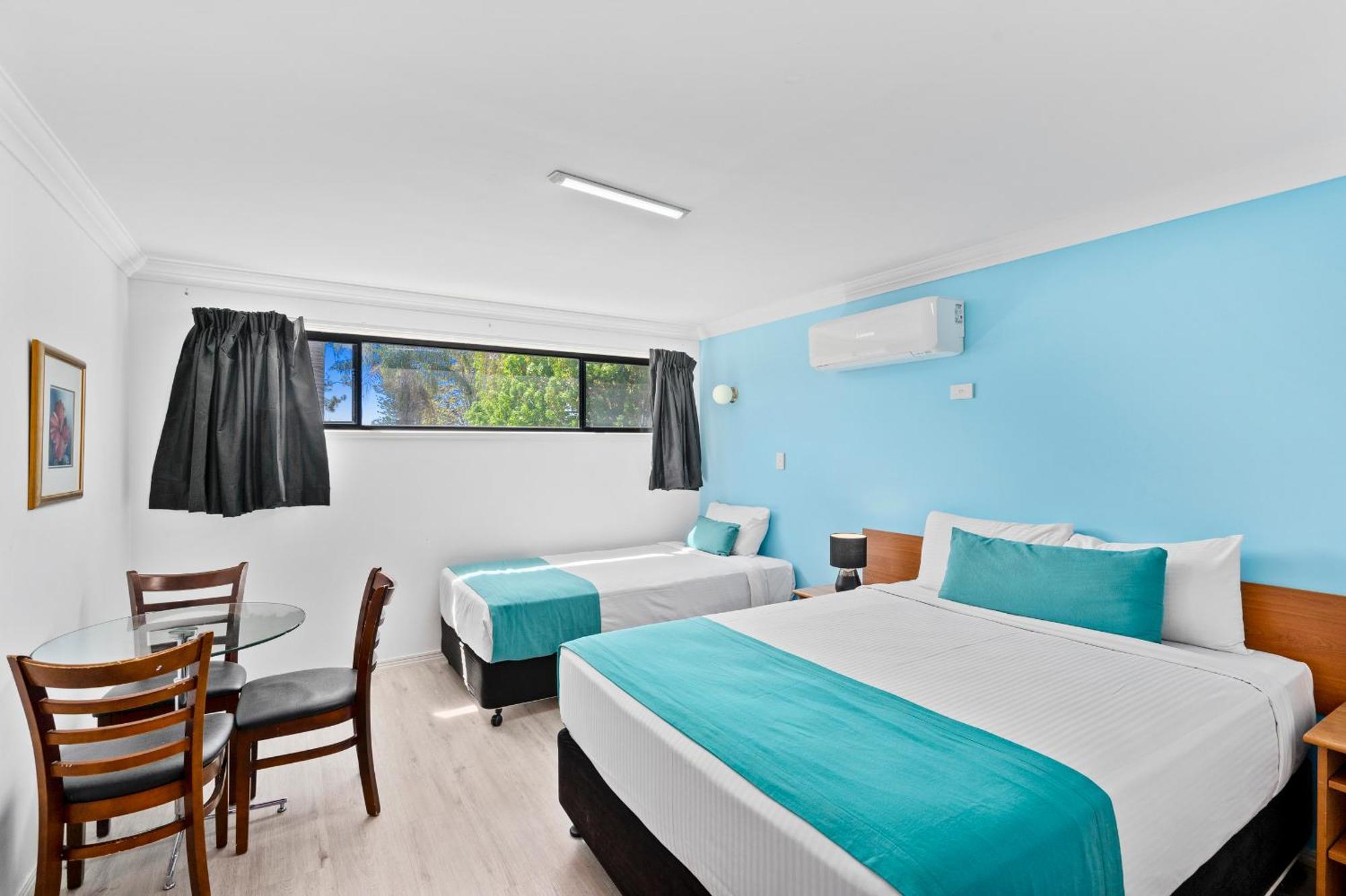 לוגנלי Econo Lodge Waterford מראה חיצוני תמונה