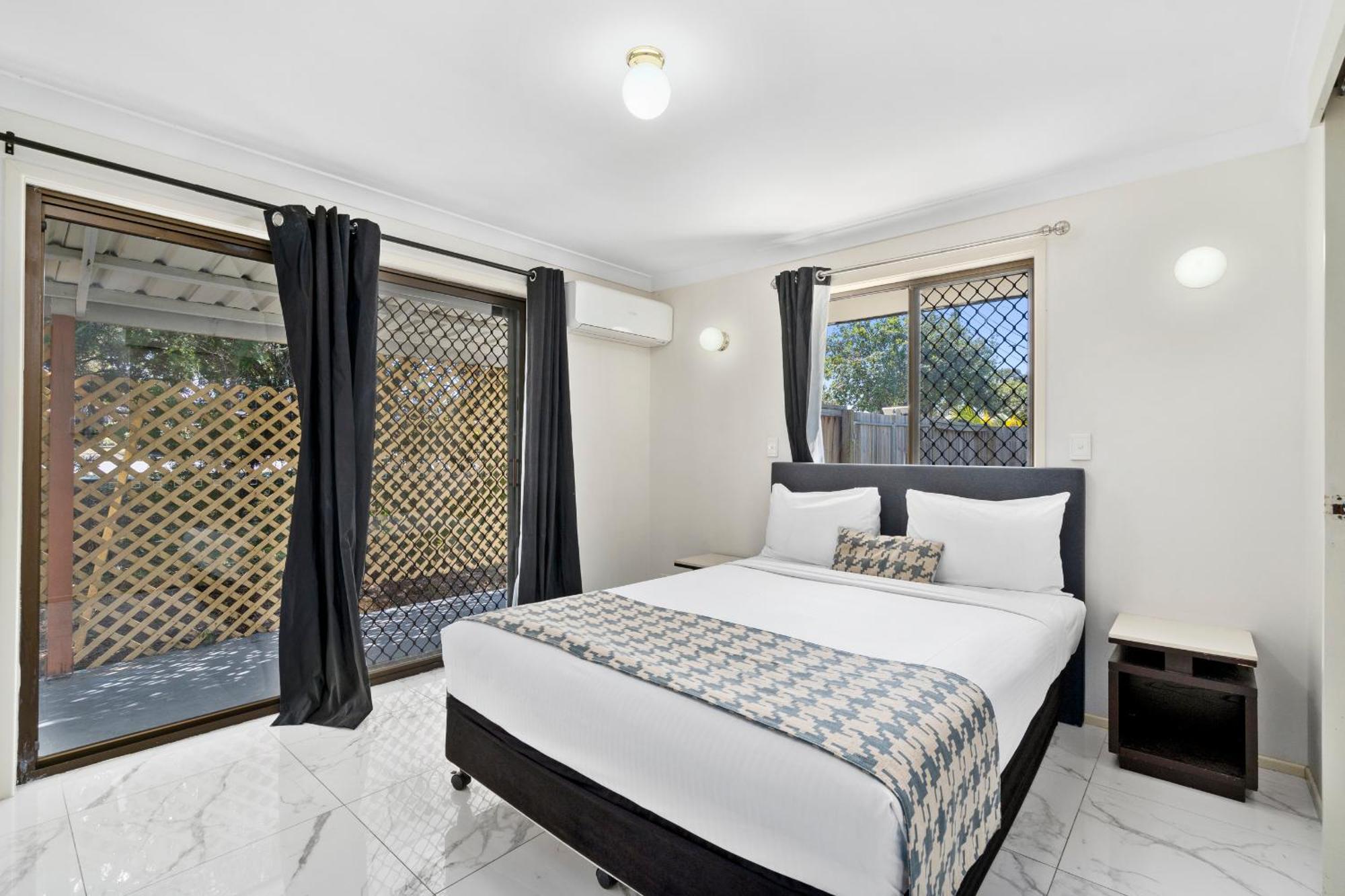 לוגנלי Econo Lodge Waterford מראה חיצוני תמונה