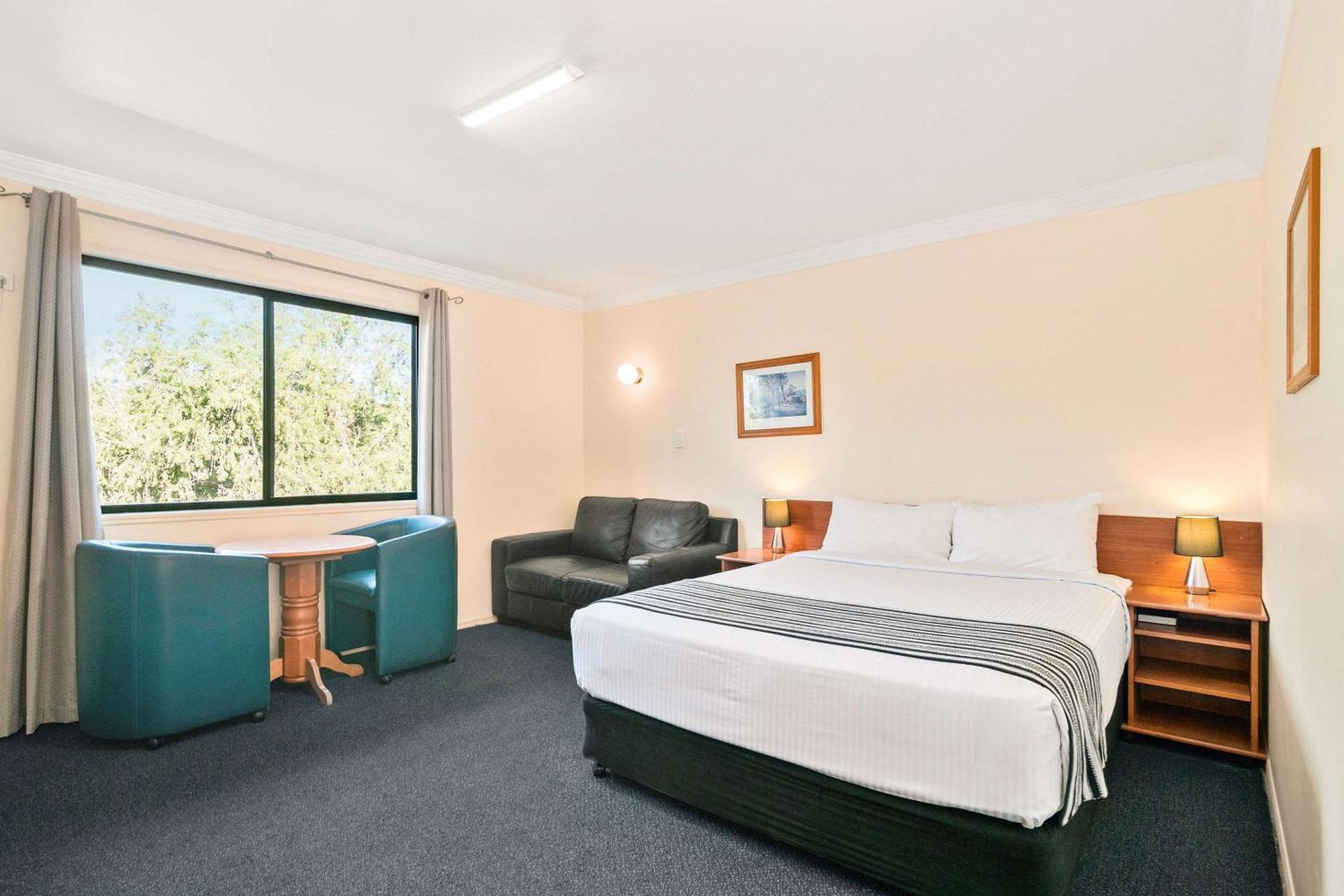 לוגנלי Econo Lodge Waterford מראה חיצוני תמונה